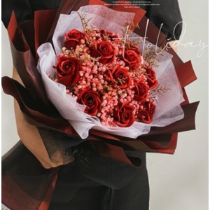 The Moment - 11朵雙色玫瑰花束 (連透明禮盒及LED燈)- Rose